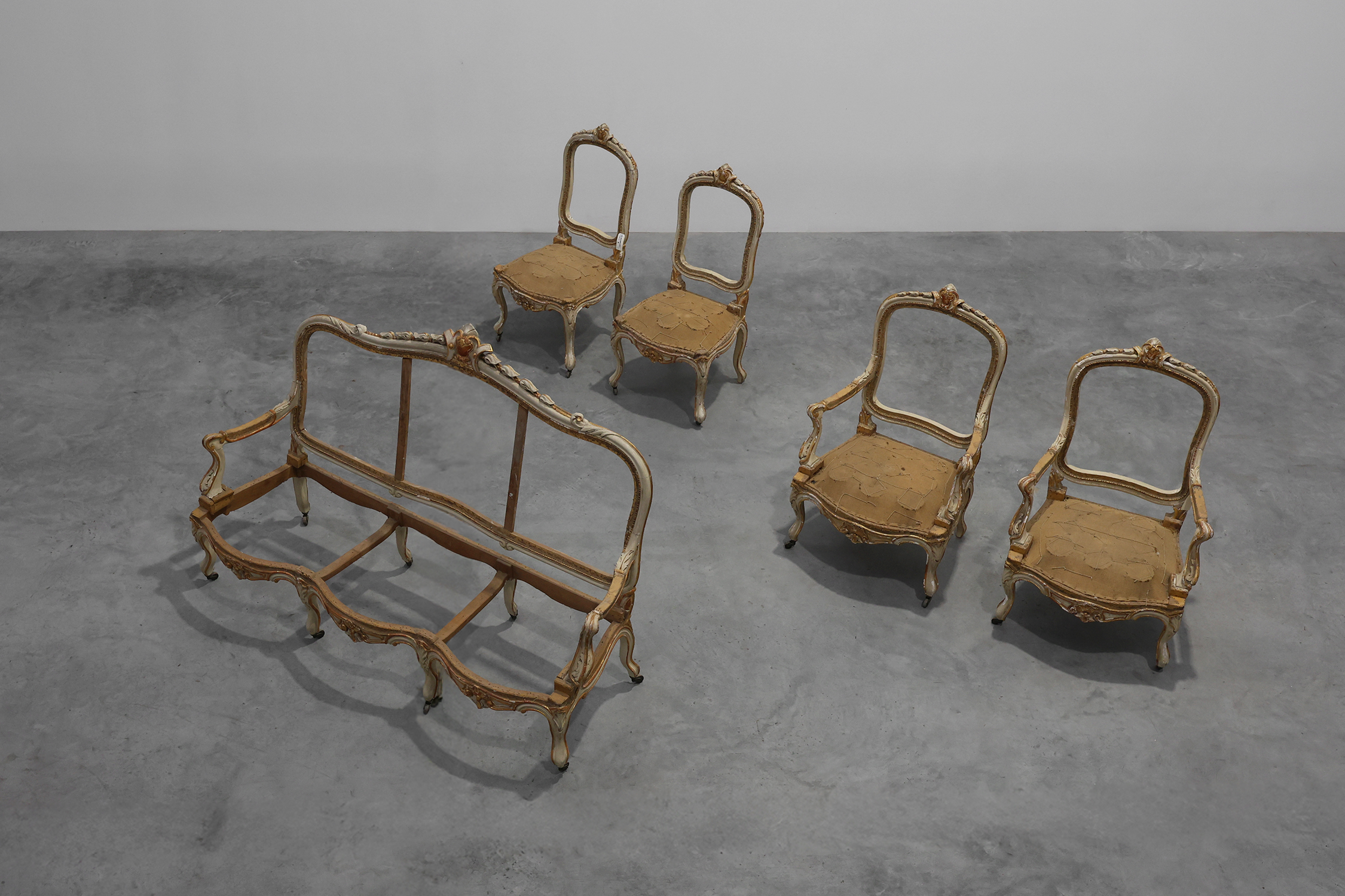 Original Early 19th Century Louis XV Suite in Carved Wood, Francethumbnail